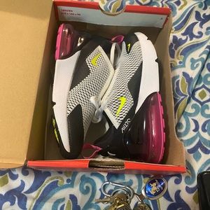 Kids Nike AirMax 270